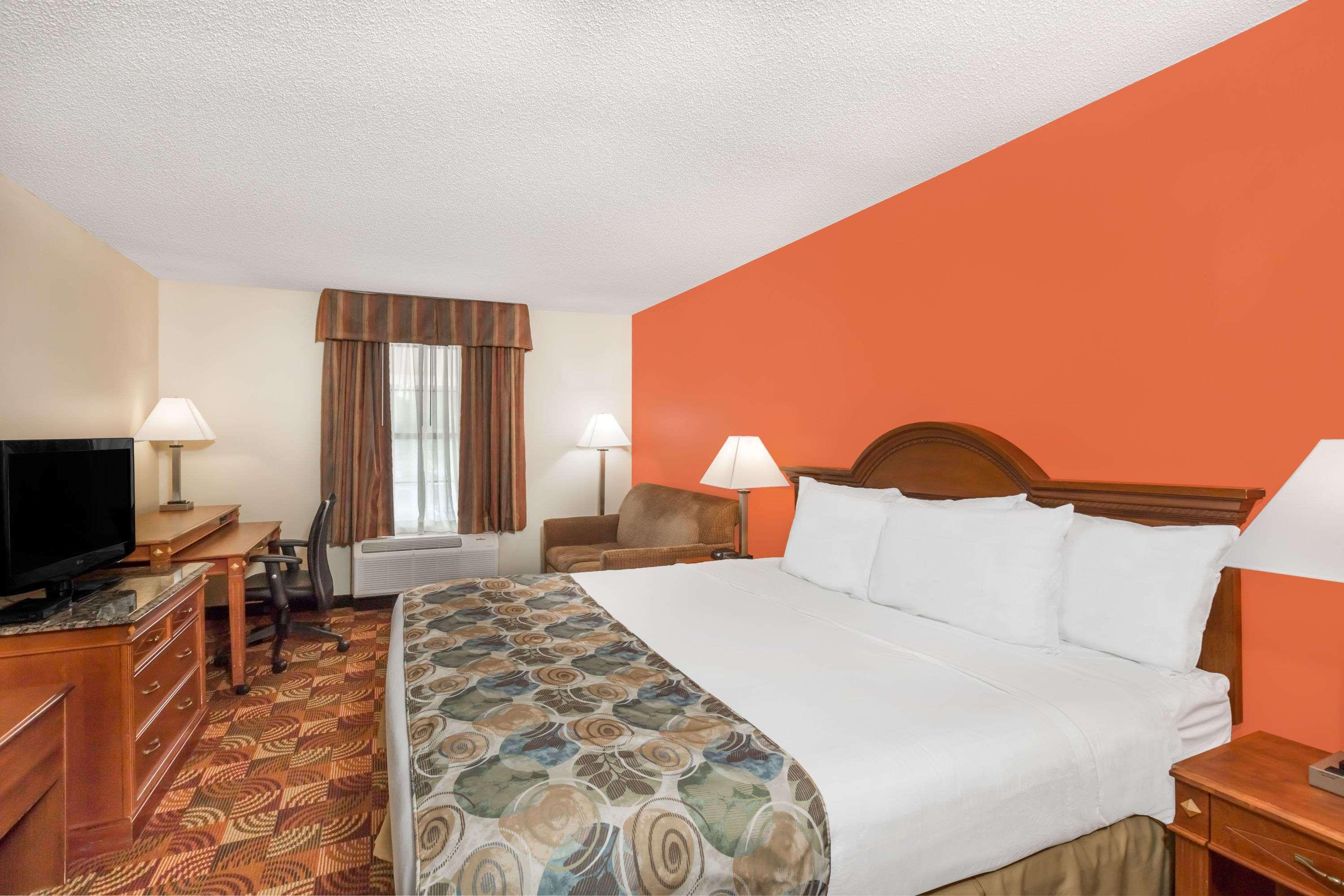 Days Inn By Wyndham Shallotte Exterior foto